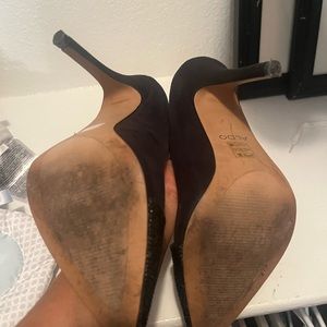 Black Aldo pumps